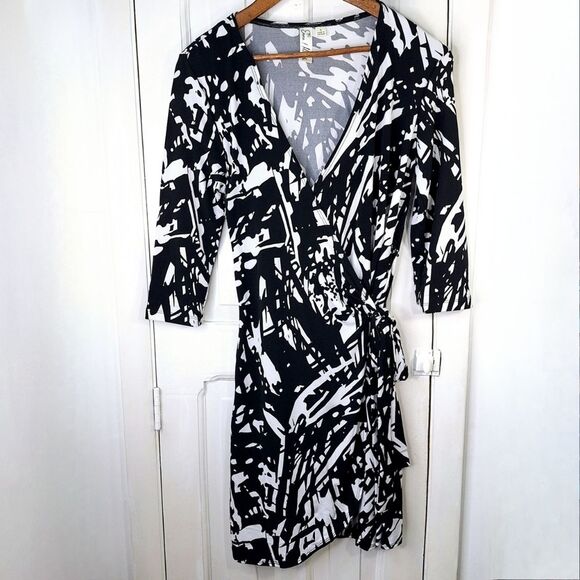 Emma & Michele Black White Art Deco Paint Splatter Rorshach Wrap Dress Sz S - Picture 2 of 14